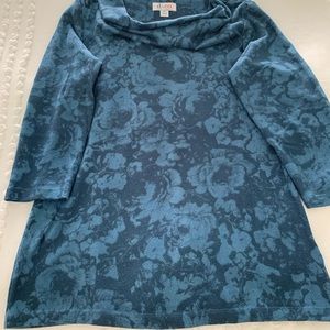 Denim & Co Blue Floral Top Size XS Never Worn
